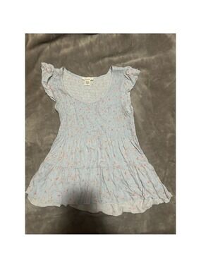 Women's Urban Romantics Light Blue Floral Smocked Peplum Top 0P
